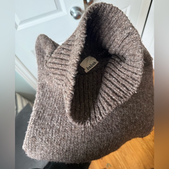 Babaa No. 17 Jumper - Oak - oversized 100% wool turtleneck sweater - Picture 3 of 9